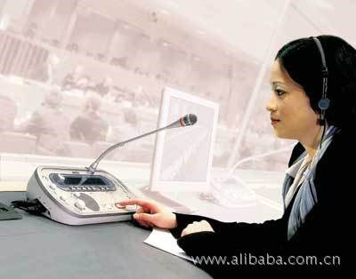 專業(yè)陪同口譯服務 跨語言溝通的無縫橋梁